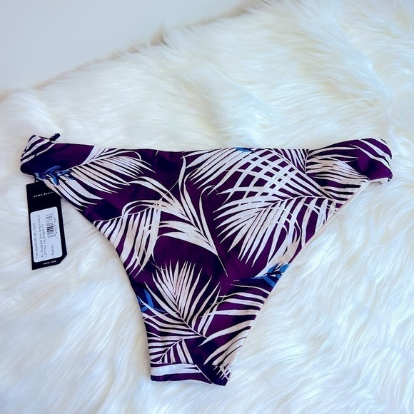 NWT Tavik Ali Reversible Bikini Bottom in Merlot Palm Print Size Medium - Picture 3 of 16
